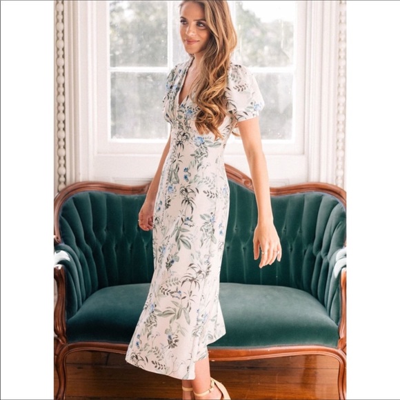 Gal Meets Glam Dresses & Skirts - Gal Meets Glam Lauren Botanical Garden Dress